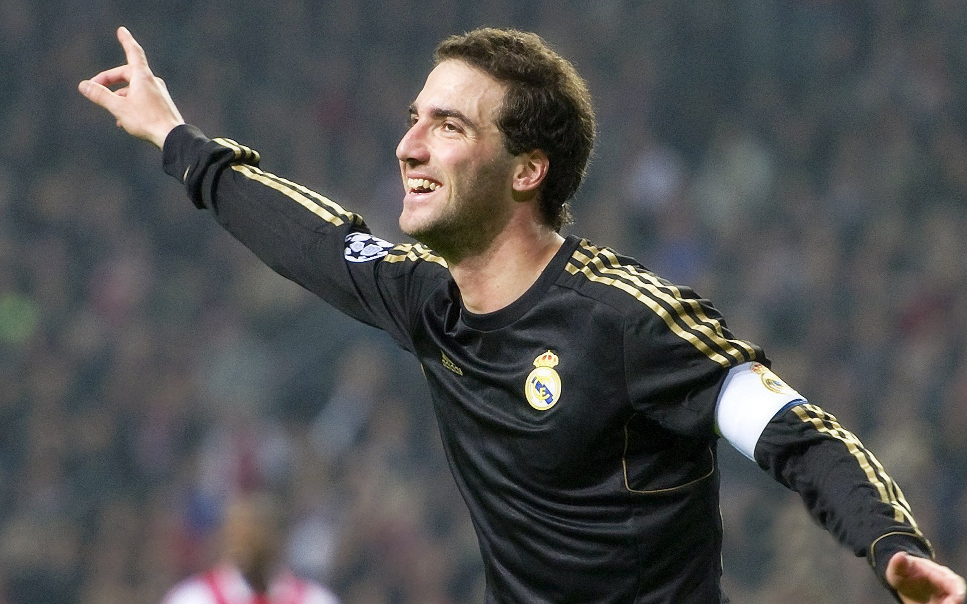 保利尼奥以1800万欧元转会至帕尔梅拉斯，签约至2029年，保利尼奥发文